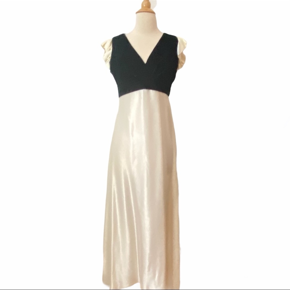 1950’s Vintage Elegant Green Velvet & Satin Formal Gown With Cutout Back, Medium - Picture 4 of 15